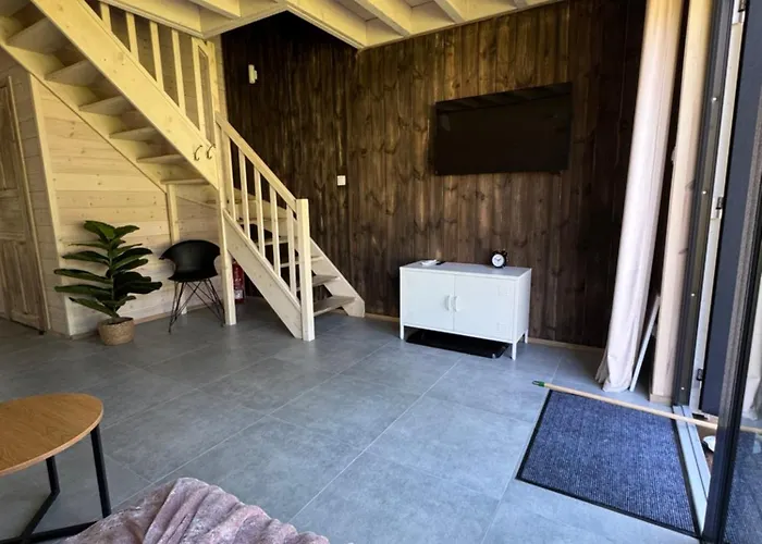 Szare Stodoly * ムジェジノ